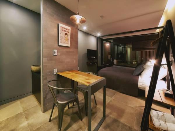 Jaynchloe Hotel ซอกวีโพ ภายนอก รูปภาพ